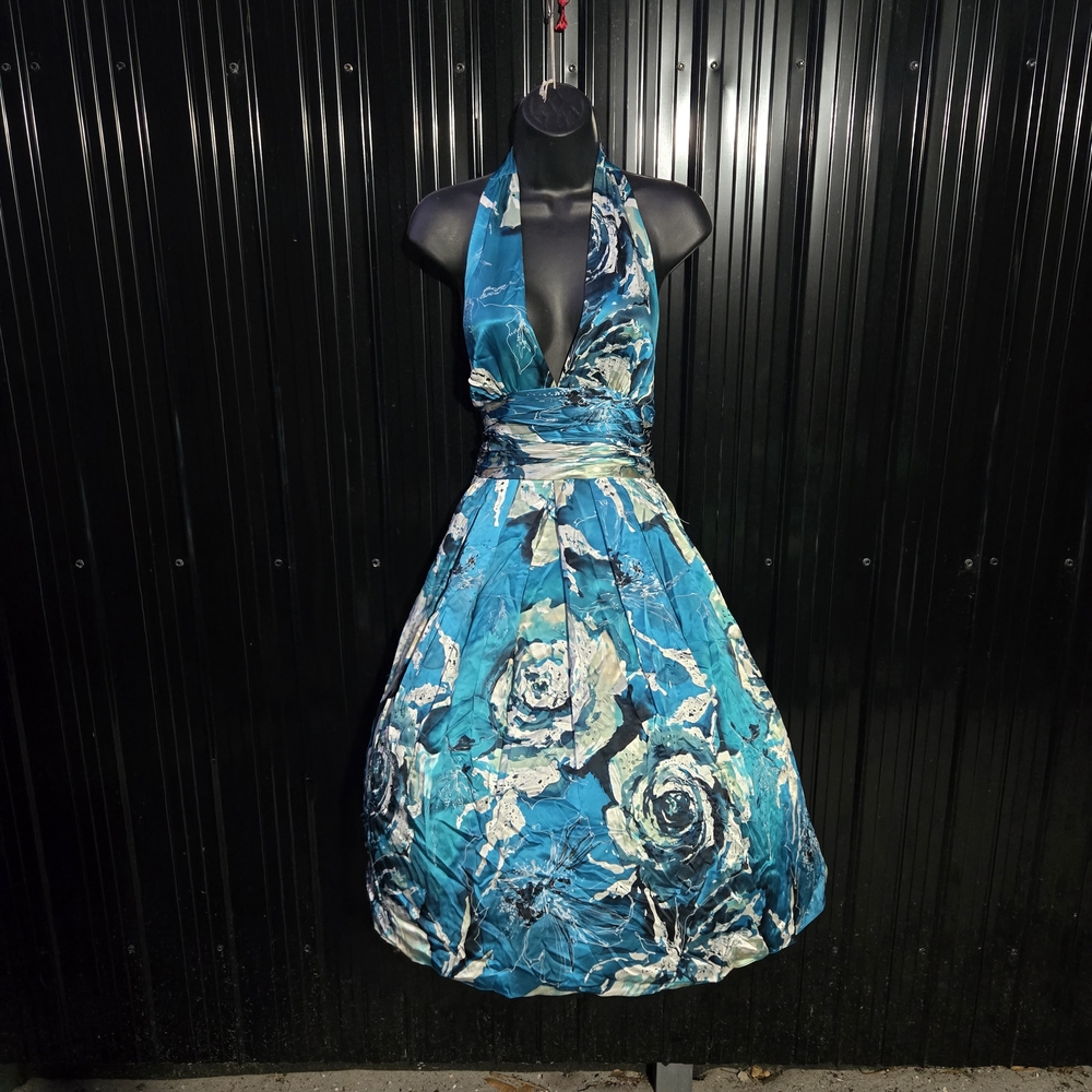 Adrianna Papell‎ Teal Floral Backless Dress